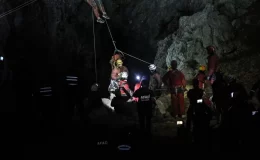 ABD’li Dağcının Mersin’deki Mağara Tahliyesi Tamamlandı