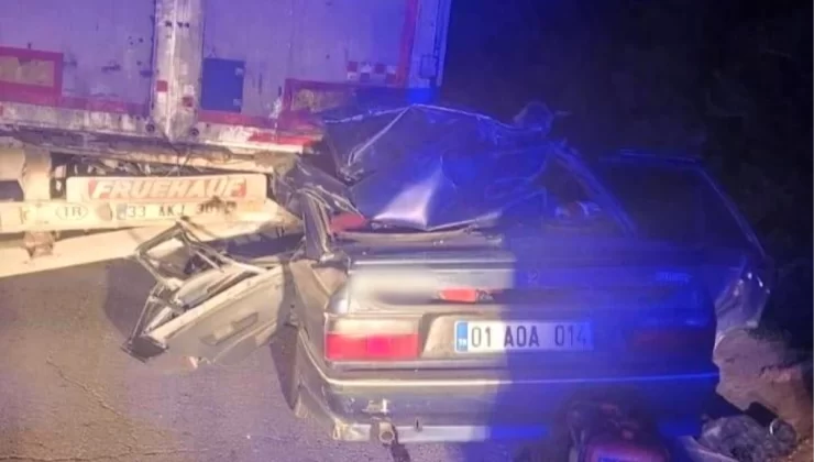 Mersin’de Otomobilin Tıra Arkadan Çarpması Sonucu 2 Kişi Hayatını Kaybetti