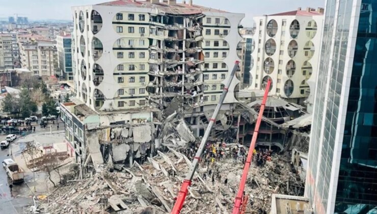 Depremde yıkılan Galeria Sitesi’nin 3 müteahhidi ve inşaat mühendisine 17 yıl hapis cezası