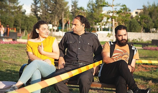 Lefkoşa Belediye Tiyatrosu “Parkta Güzel Bir Gün" Oyunuyla İstanbul'da- Güncel