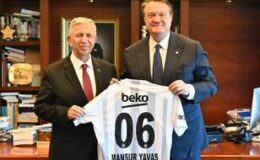 Beşiktaş Başkanı Hasan Arat, Mansur Yavaş’ı ziyaret etti