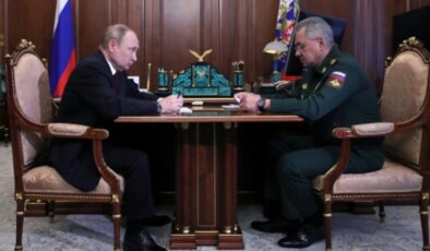 Putin, yeni hükümette Savunma Bakanlığına Sergey Şoygu’nun yerine sivil isim önerdi